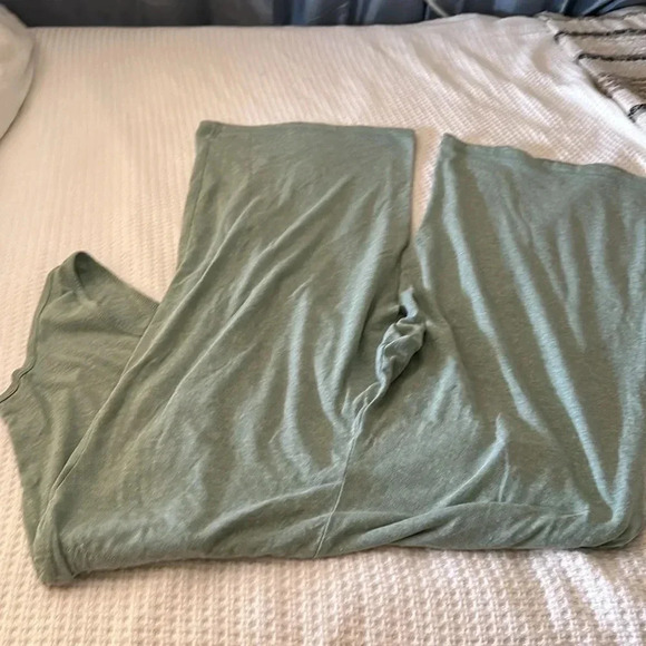 Nike jumpsuit - Picture 3 of 5